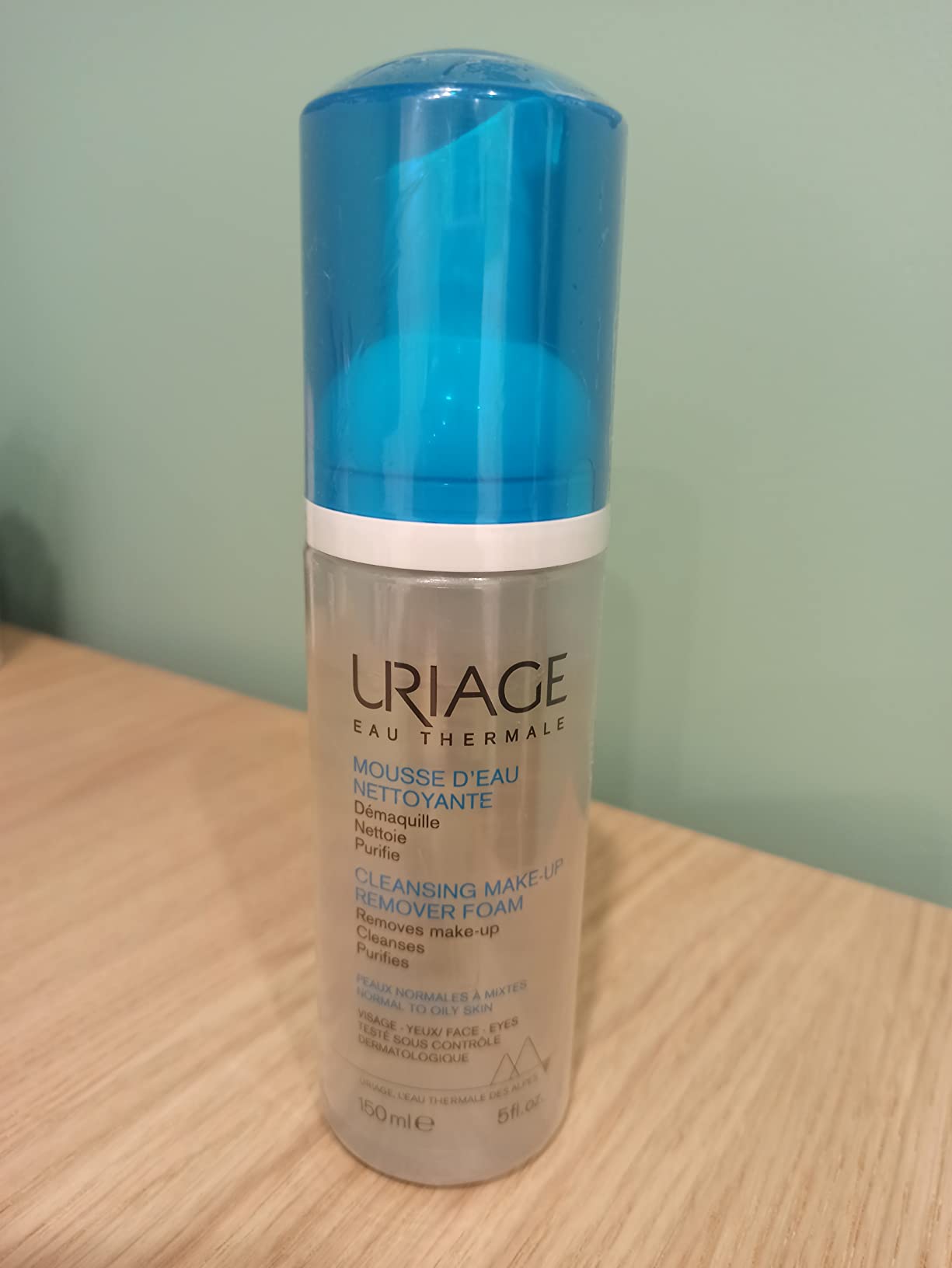 Un nuage sur le visage