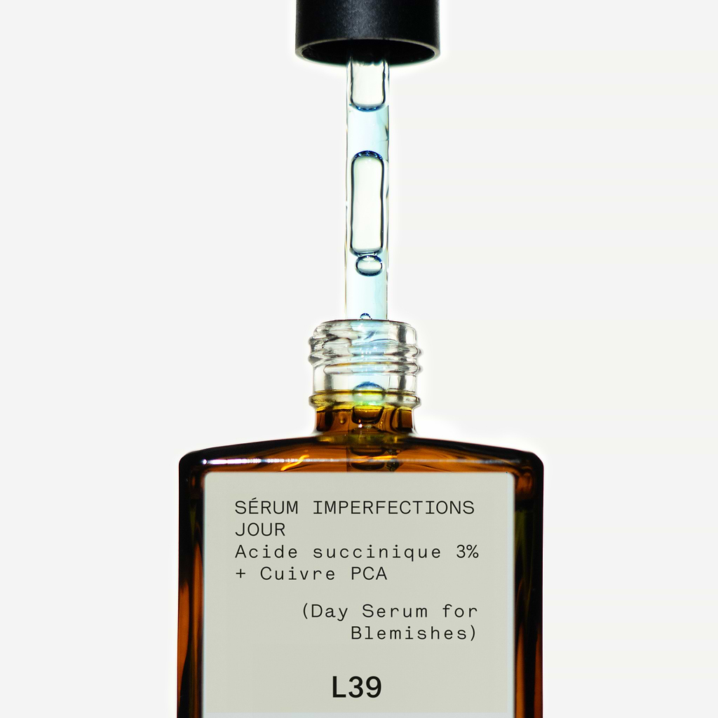 typology-s-rum-imperfections-jour-acide-succinique-3-cuivre-pca-anti-boutons-s-b image 3