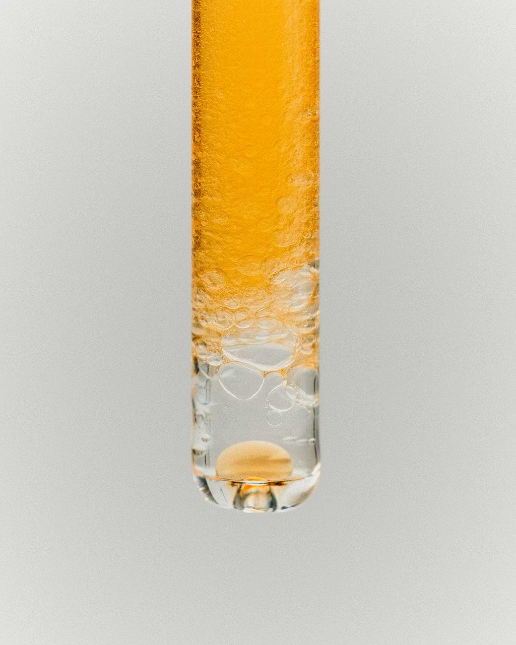 typology-s-rum-solaire-bi-phase-spf-30-l54-inositol-huile-de-buriti-fini-invisib image 3